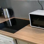 アパート Fabuleux T3 Climatise De 85 M2, Situe Au Calme Avec Grand Parking Gratuit Prive ,fibre Wifi