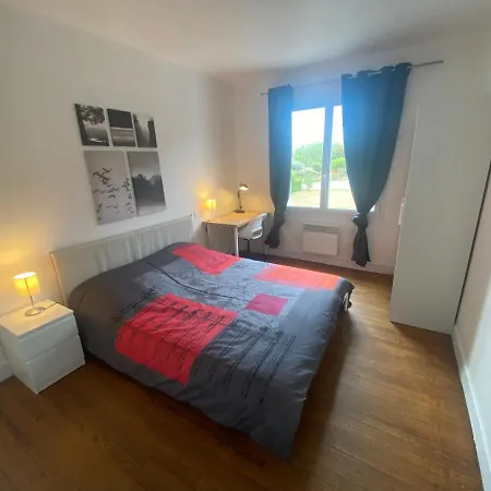 Apartment Fabuleux T3 De 85 M2, Situe Au Calme Avec Grand Parking Gratuit Prive ,fibre Wifi