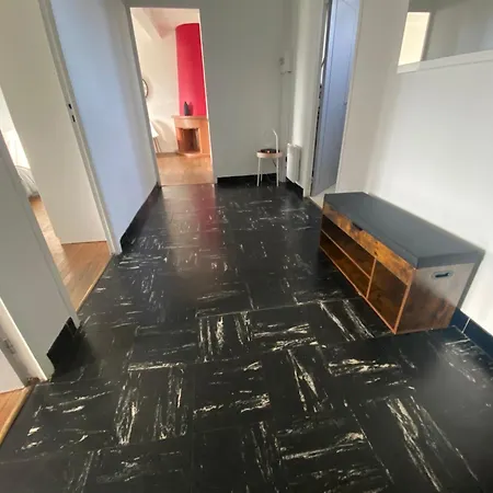 Fabuleux T3 Climatise De 85 M2, Situe Au Calme Avec Grand Parking Gratuit Prive ,fibre Wifi アパート サン・ゴーダンス